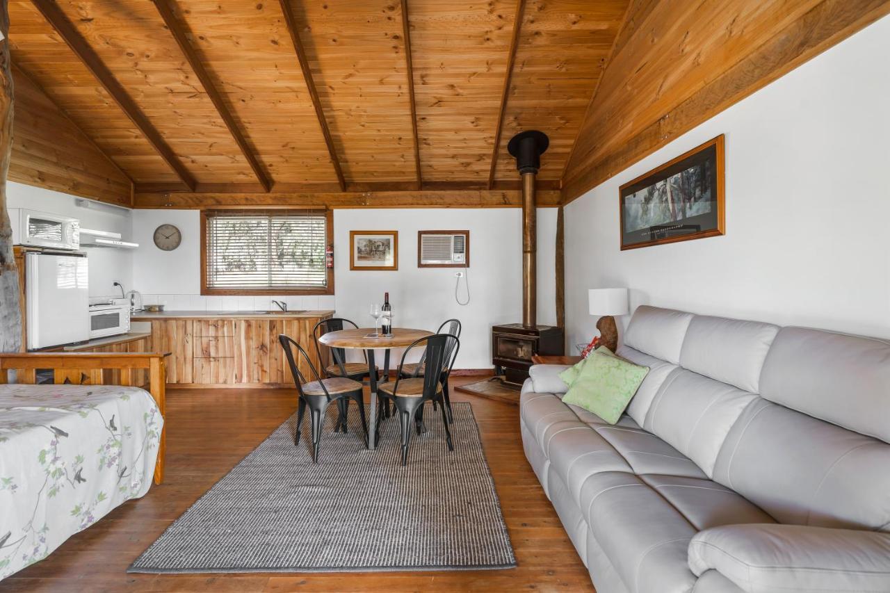 וודונגה Gaddleen Grove Cottages מראה חיצוני תמונה